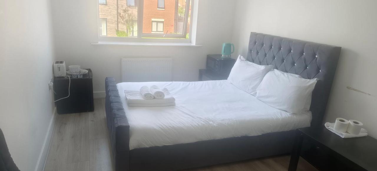 Free Car Park And Walk To Coop, Etihad, Piccadilly Manchester Exterior foto